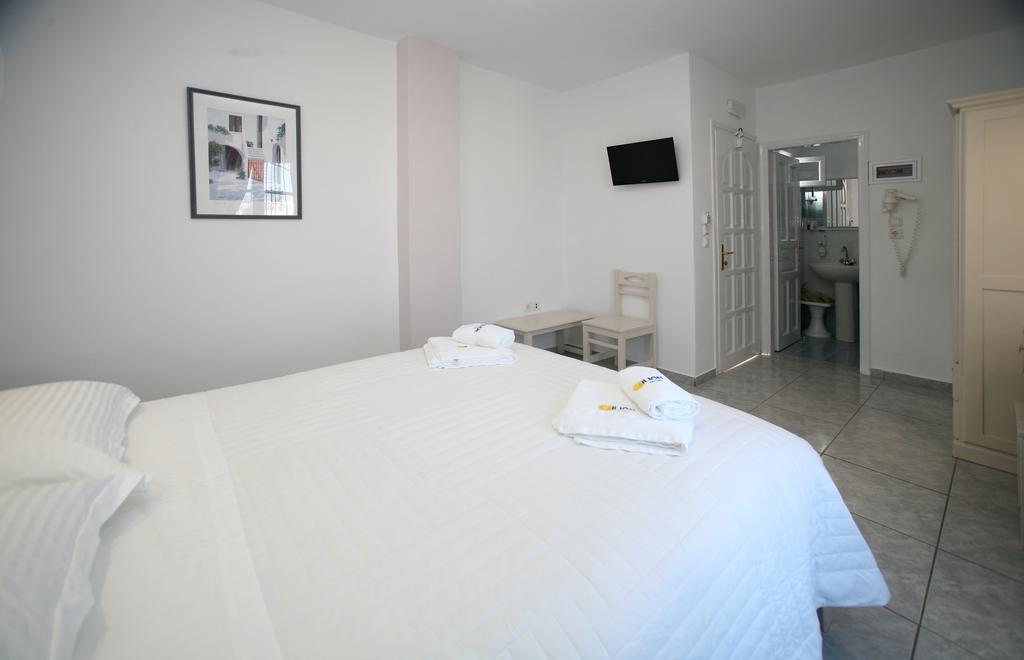 Ilion Hotel Naxos City Oda fotoğraf