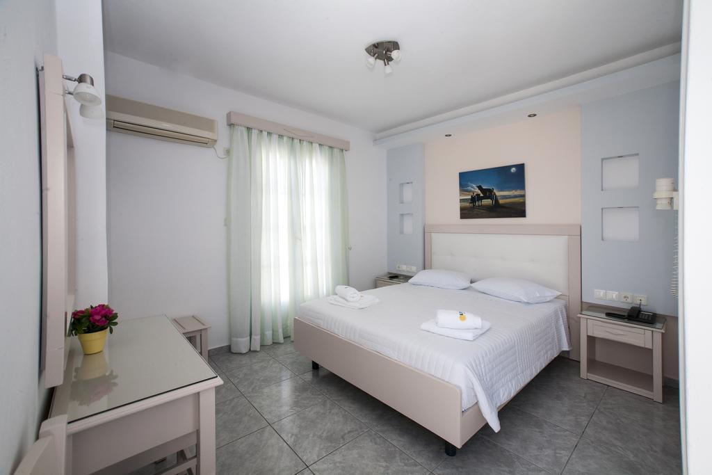 Ilion Hotel Naxos City Dış mekan fotoğraf